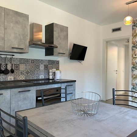 Vivaldi Home - Immobili E Soluzioni Rent ベルガモ エクステリア 写真